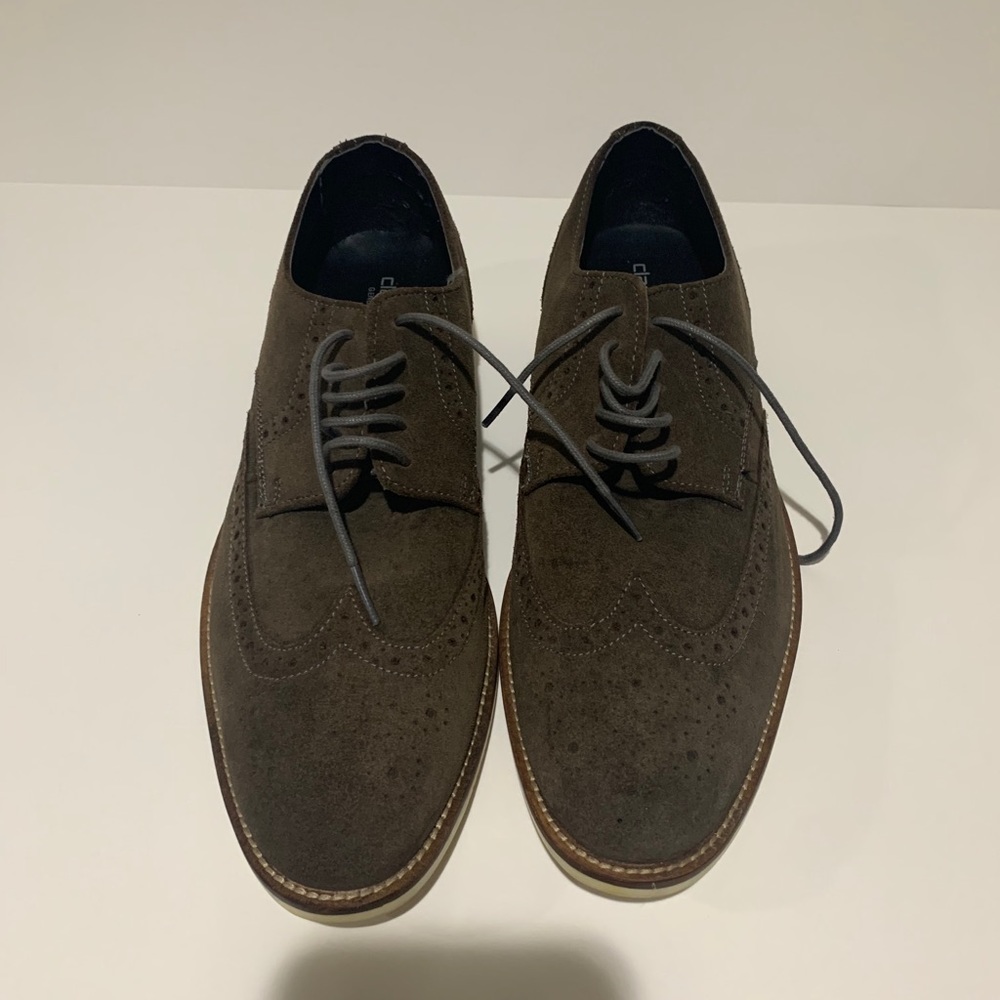 CLAIBORNE CHARCOAL COLOR SUEDE